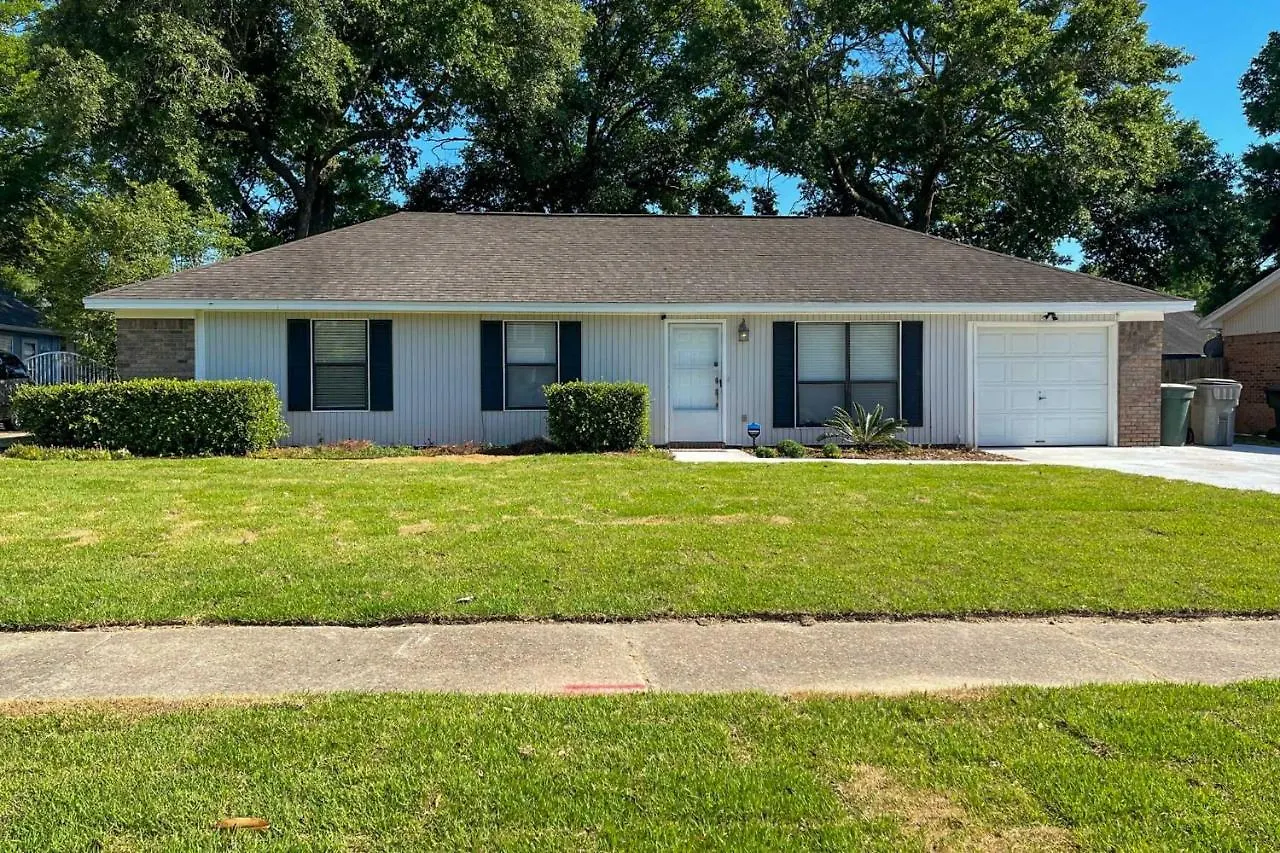 Coastal Family Home, 16 Mi To Pensacola Beach! 0*,  United States